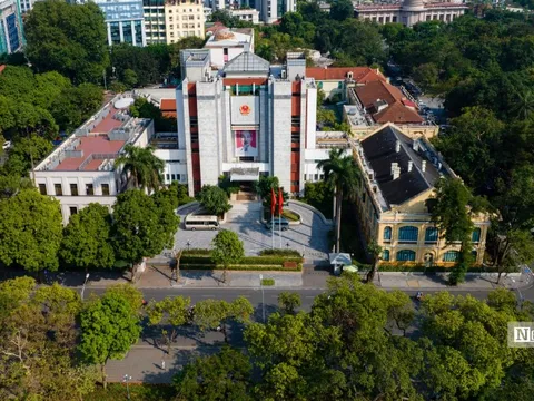 Hà Nội: Cán bộ quản lý nghỉ hưu trước tuổi nhận hơn 2 tỷ đồng tiền chế độ