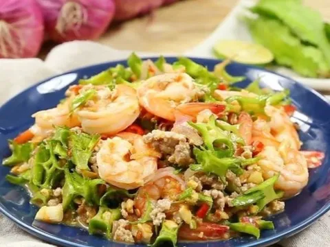 Thứ từng là thức ăn cho lợn bỗng hóa "vàng xanh", giá 1 triệu/kg vẫn "cháy hàng"