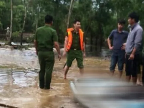 Đi thả lừ, 2 anh em ruột ở Huế đuối nước thương tâm