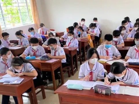 Bản tin 15/6: Vì sao gần 500 học sinh Bạc Liêu muốn chuyển trường về Cà Mau?