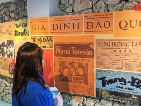Chương trình nghệ thuật đặc biệt chào mừng 100 năm Ngày Báo chí cách mạng Việt Nam