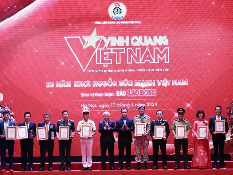 'Vinh Quang Việt Nam' – Hành trình truyền cảm hứng đổi mới