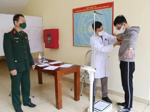 Chiều cao, cân nặng bao nhiêu thì không đi nghĩa vụ quân sự?