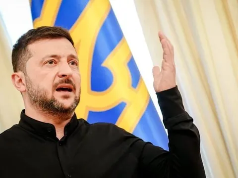 Ông Zelensky rời hội nghị G7 với cam kết tài trợ mới, nhưng vẫn thiếu một điều