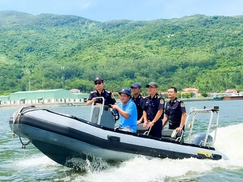 Hải quan tăng cường kiểm soát tuyến miền Trung, chặn đứng nhiều vụ buôn lậu