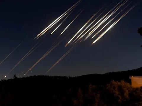 Sẵn sàng phương án sơ tán công dân Việt Nam tại Israel và Iran