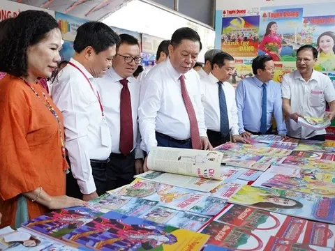 Báo chí - “Lá chắn thép” bảo vệ nền tảng tư tưởng của Đảng