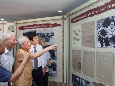 Kể chuyện 100 năm Báo chí Cách mạng