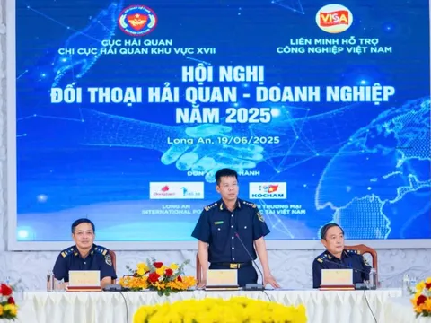Chi cục Hải quan khu vực XVII đối thoại với doanh nghiệp năm 2025