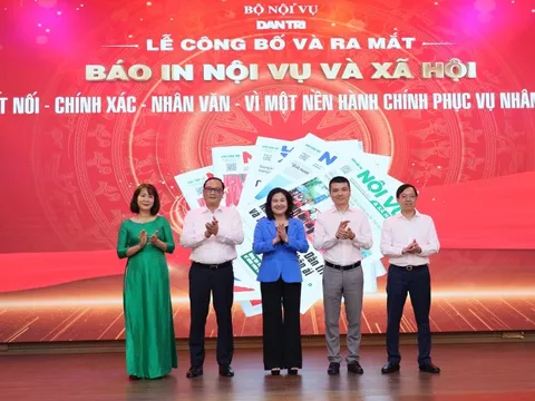 Ra mắt báo in Nội vụ và Xã hội