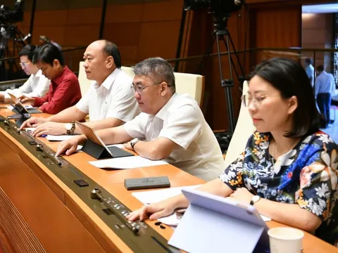 Viện kiểm sát được khởi kiện bảo vệ lợi ích công khi không có người khởi kiện