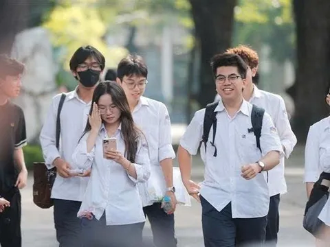 Đảm bảo cán bộ y tế thường trực tại điểm thi tốt nghiệp THPT 2025