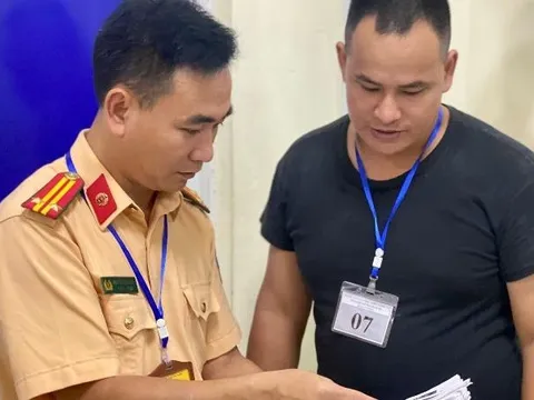 Công an Hà Nội khai mạc kỳ sát hạch cấp Giấy phép lái xe ô tô