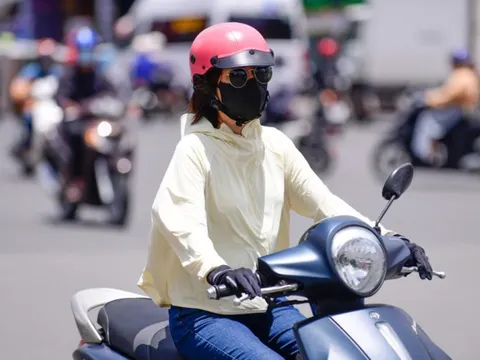 Dự báo thời tiết ngày 25/6: Miền Bắc ngày nắng rát, chiều tối vẫn có mưa to