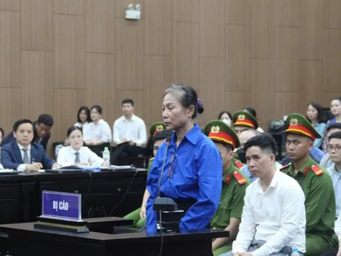 Cựu Bí thư Vĩnh Phúc khai nhận tiền của Hậu "Pháo" để giúp người nghèo, vay 1 triệu USD "tình cảm"