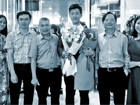 Thành công nhờ niềm đam mê Toán