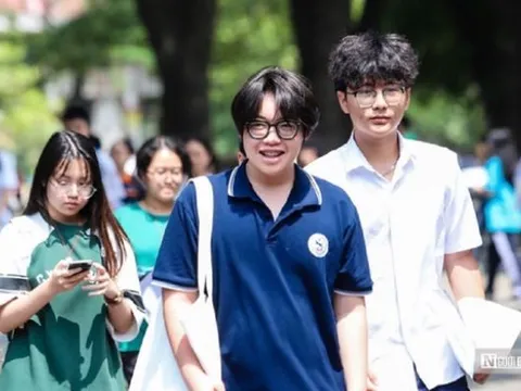 Đáp án môn Toán thi tốt nghiệp THPT 2025 mã đề 014 nhanh nhất, đầy đủ nhất