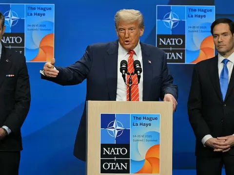 Tổng thống Donald Trump nổi giận: Các phi công cảm thấy “rất thất vọng”