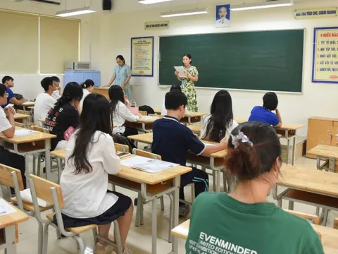 Sáng nay, hơn 1,1 triệu học sinh cả nước bước vào kỳ thi tốt nghiệp THPT 2025