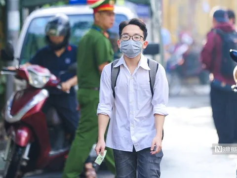 Đáp án môn Toán tốt nghiệp THPT 2025 mã đề ... 2 nhanh nhất, đầy đủ nhất