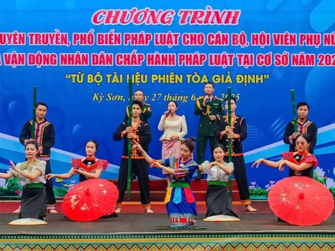 Phiên tòa giả định tuyên truyền pháp luật về ngăn chặn, đẩy lùi bạo lực gia đình