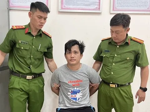Bắt đối tượng đánh mẹ ruột, đâm thành viên tổ an ninh trật tự