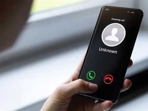 Nghe cuộc gọi giả mạo công an, nam sinh viên mất hơn 7 tỷ đồng