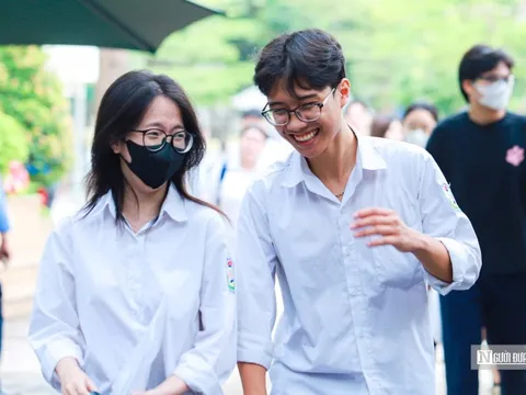 Đáp án môn tiếng Anh thi tốt nghiệp THPT 2025 mã đề 1104 nhanh nhất, đầy đủ nhất