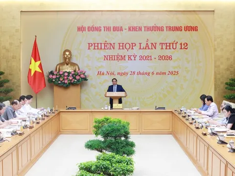 Thủ tướng: Phát động phong trào toàn dân thi đua làm giàu và đóng góp xây dựng đất nước