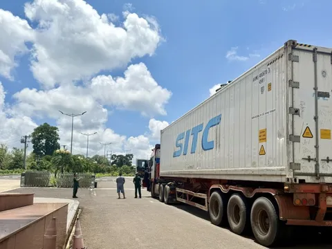 Hải quan đồng hành, góp phần giúp xuất khẩu nông sản bứt tốc