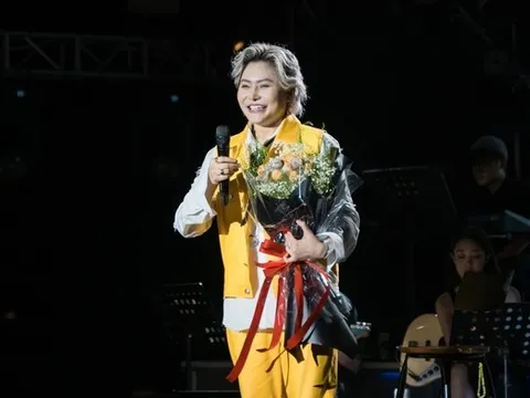 Vicky Nhung bất ngờ nhận món quà khó quên từ khán giả