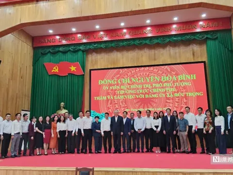 Phó Thủ tướng Nguyễn Hòa Bình: Lâm Đồng mới phải đảm bảo dịch vụ công thông suốt, hiệu quả