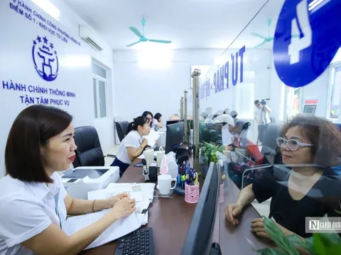 Hà Nội: Người dân hài lòng, thoải mái trong ngày đầu thực hiện chính quyền 2 cấp