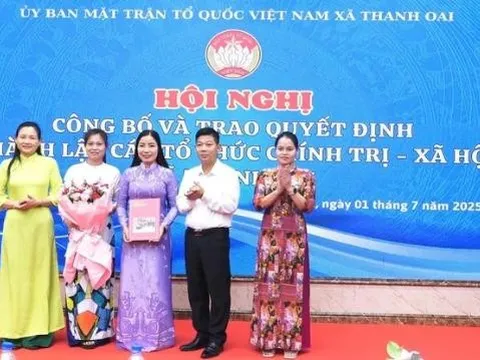 UBMTTQ Việt Nam xã Thanh Oai: Công bố và trao Quyết định thành lập các tổ chức chính trị - xã hội