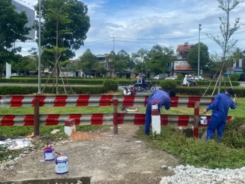 Đóng hàng loạt lối đi tự mở cắt ngang đường sắt ở Huế
