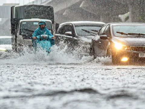 Miền Bắc mưa nhiều "lạ thường"