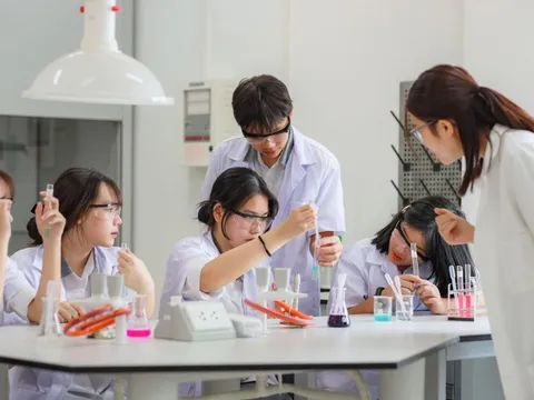 CHỌN NGÀNH NGHỀ: Đừng để mông lung trở thành lựa chọn