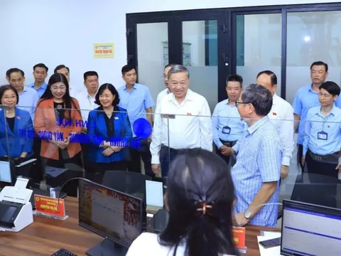 Tổng Bí thư Tô Lâm tiếp xúc cử tri Hà Nội sau Kỳ họp thứ 9, Quốc hội khóa XV