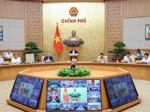 Hội nghị Chính phủ đầu tiên sau cuộc cách mạng có tính lịch sử “sắp xếp lại giang sơn“
