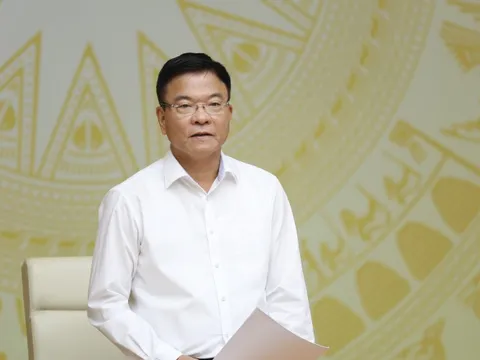 Phó Thủ tướng Lê Thành Long: Phải đưa y dược cổ truyền phát triển đúng tầm