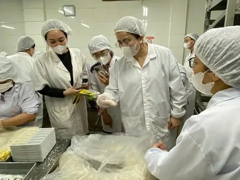 Không để thực phẩm bẩn len lỏi vào bữa ăn trong dịp lễ lớn
