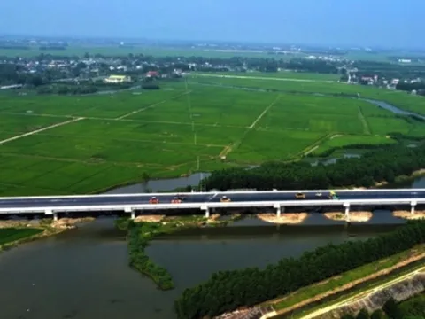 Hà Tĩnh: Tháo gỡ vướng mắc dự án trạm dừng nghỉ trên cao tốc Bắc – Nam