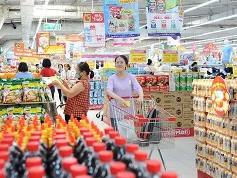 Bình quân 6 tháng, CPI tăng 3,27%; lạm phát trong tầm kiểm soát