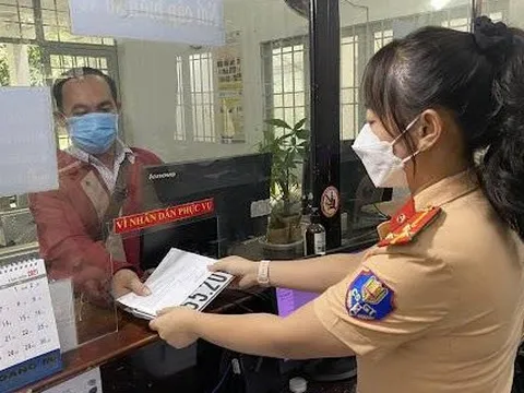 Quảng Ngãi cấp song song biển số xe 76 và 82