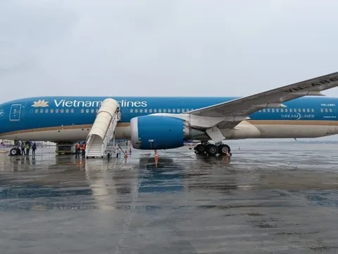 Máy bay của Vietnam Airlines hạ cánh khẩn cấp tại Ấn Độ để cấp cứu hành khách