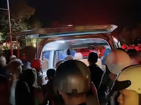 Đắk Lắk: Xuyên đêm tìm kiếm hai cháu nhỏ đuối nước thương tâm dưới hồ