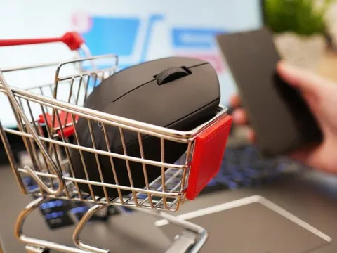 Chống hàng giả trên thương mại điện tử: Siết chặt kiểm soát, bảo vệ người tiêu dùng