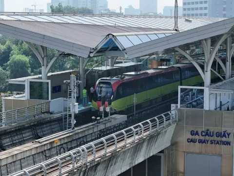 Hà Nội tăng giá vé hai tuyến đường sắt đô thị từ 1/8