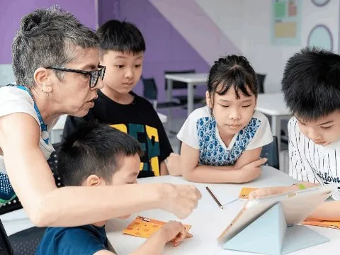 Chắp cánh đam mê tiếng Anh cho thế hệ trẻ Việt