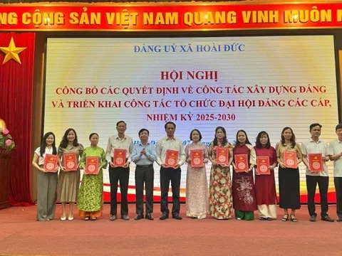 Xã Hoài Đức kiện toàn các chi bộ trực thuộc Đảng ủy cơ sở